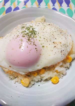 目玉焼きバターライス-レシピのメイン写真