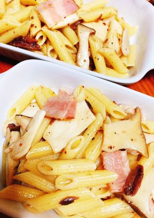 エリンギベーコンのアンチョビペンネ-レシピのメイン写真