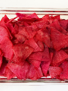 紅大根の甘酢漬け 塩分少なめですぐどうぞ-レシピのメイン写真