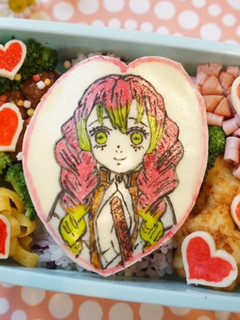 甘露寺蜜璃ちゃん弁当♪鬼滅の刃 キャラ弁-レシピのメイン写真