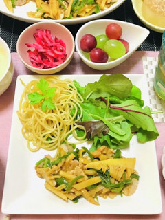 青椒肉絲メインの晩ご飯・旬のものを堪能-レシピのメイン写真