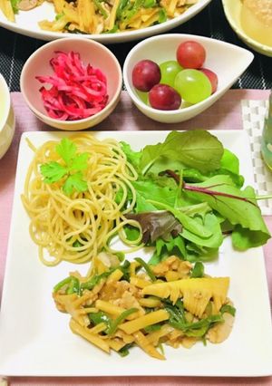 青椒肉絲メインの晩ご飯・旬のものを堪能-レシピのメイン写真