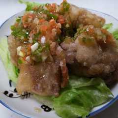 รูปของ きざみ玉ねぎだし仕立てで野菜ドレッシング