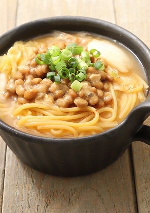 鍋ひとつで！キムチと納豆のスープヌードル-レシピのメイン写真