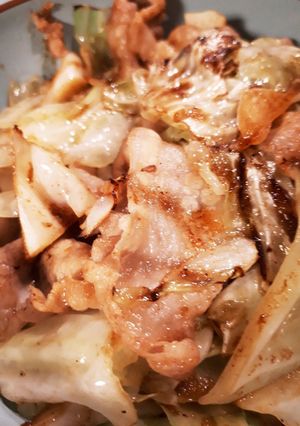 焼き肉のたれで簡単★豚バラキャベツ炒め-レシピのメイン写真