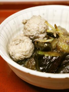 時短♪美味♪鶏ミンチ団子レンジ茄子の煮物-レシピのメイン写真