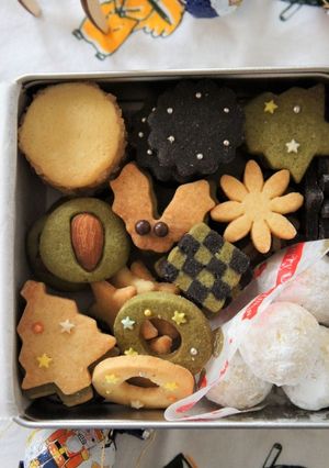 お手軽に*クリスマスクッキー缶-レシピのメイン写真
