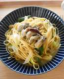 カキのオイル漬けと下仁田ねぎのパスタ