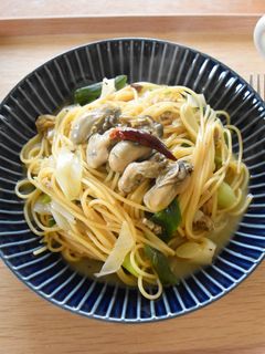 カキのオイル漬けと下仁田ねぎのパスタ-レシピのメイン写真
