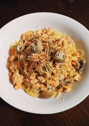 絶品☆ウイスキー風味のサーモンパスタ-レシピのメイン写真