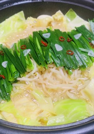 もつ鍋(醤油味)★薄口醤油がなくてもok-レシピのメイン写真