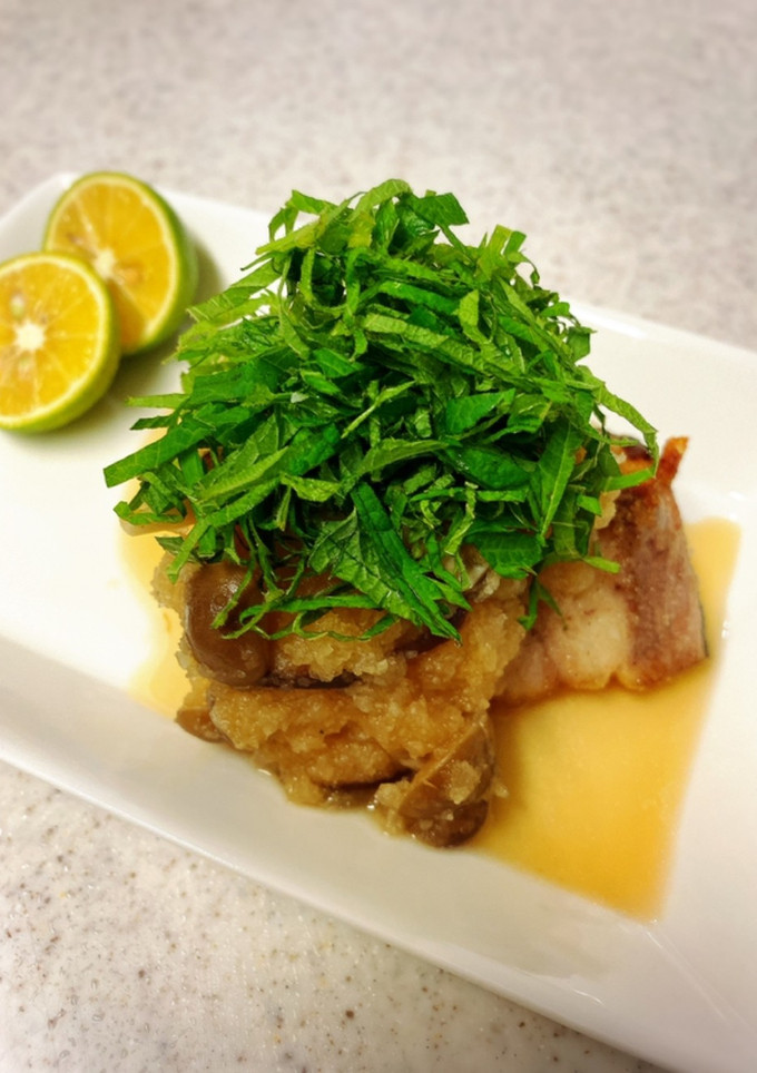 ぶり焼き♪きのこのおろしソースのせ-レシピのメイン写真