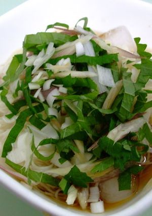 大葉・みょうが・ネギのぶっかけ素麺-レシピのメイン写真