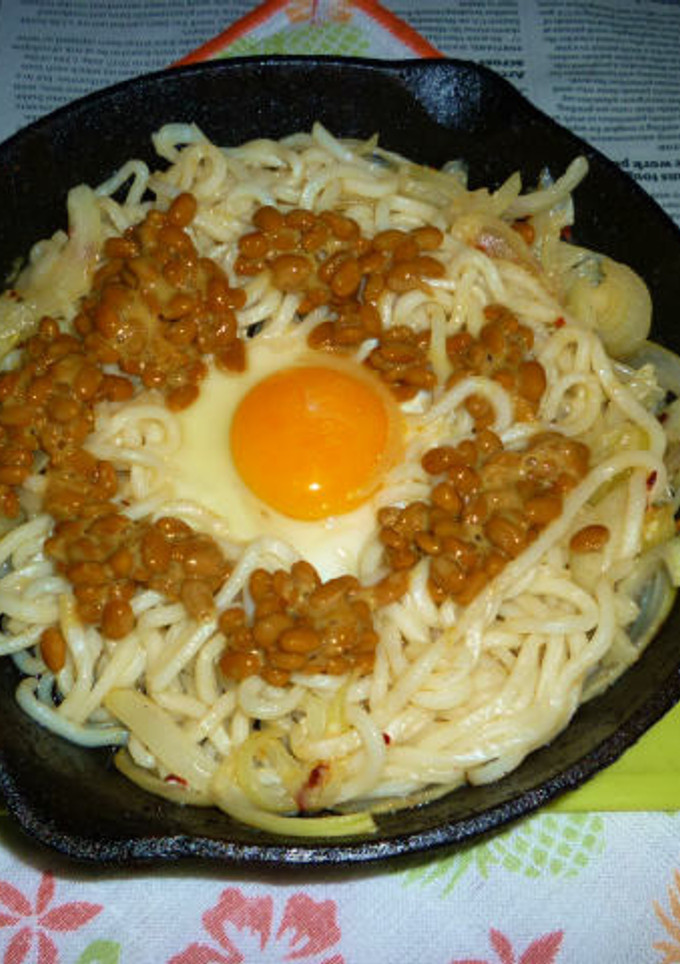 納豆月見の焼きうどん-レシピのメイン写真