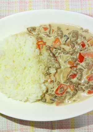 簡単　ホワイト　ビーフストロガノフ-レシピのメイン写真