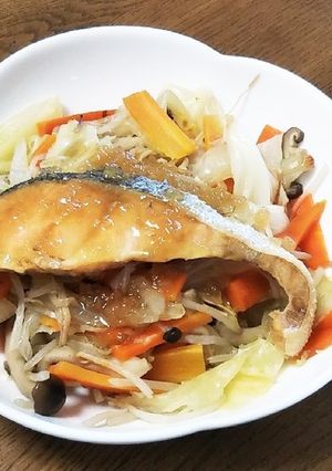 塩鮭と野菜の蒸し煮-レシピのメイン写真