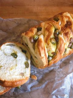 抹茶と甘納豆の和風ラウンドパン☻-レシピのメイン写真