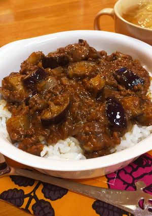 市販ルーで簡単！茄子玉ねぎのキーマカレー-レシピのメイン写真