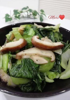 チンゲン菜としいたけの炒めもの-レシピのメイン写真