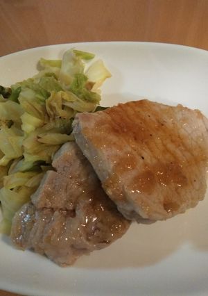 豚ロースソテーの刻み玉ねぎ醤油ソースがけ-レシピのメイン写真