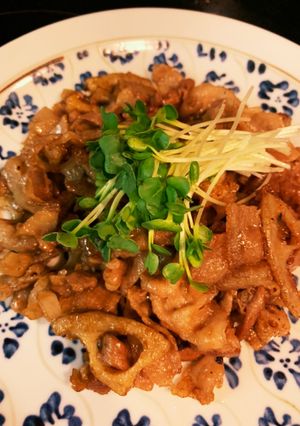 豚バラと蓮根の炒め物-レシピのメイン写真