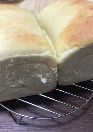 こんにゃくたっぷりふわふわパン-レシピのメイン写真
