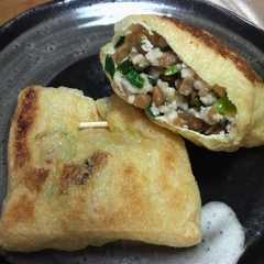 รูปของ 鶏ひき肉と納豆のきつね焼き