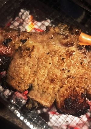 BBQで豪快に!ガッツリ骨付豚ロース!!-レシピのメイン写真