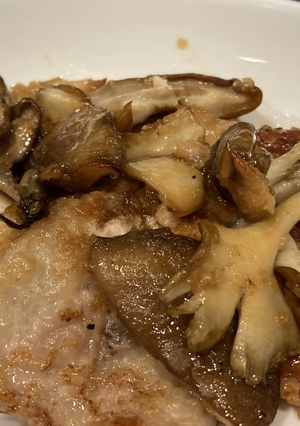 秋きのこ☆豚ロースの「玉ねぎ醤油」焼き-レシピのメイン写真