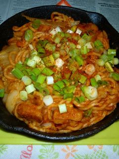 たっぷり野菜のアラビアータ風焼きうどん-レシピのメイン写真