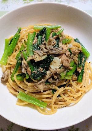 簡単昼食・夕飯!小松菜舞茸ツナ和風パスタ-レシピのメイン写真