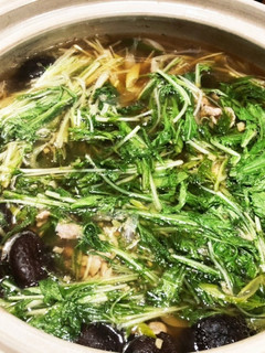 シャキシャキ水菜とぷるぷる豚のしょうが鍋-レシピのメイン写真