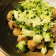 毎日の納豆●茹で上げブロッコリーと