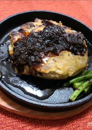 ふわふわ肉厚♡ハンバーグ オニオンソース-レシピのメイン写真