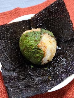 ごまの葉おにぎり-レシピのメイン写真