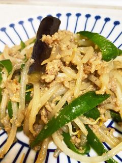 ご飯がすすむ!もやしと野菜の肉味噌炒め-レシピのメイン写真
