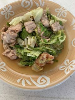 レタスと豚バラの塩ダレ炒め-レシピのメイン写真