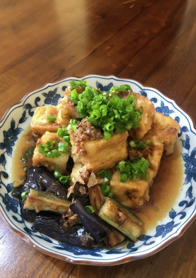 鰹節の旨味が美味しい豆腐と茄子の揚げ出し-レシピのメイン写真