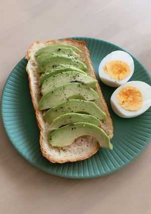 アボカドのオープンサンド-レシピのメイン写真