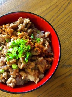 【簡単】味噌豚そぼろ丼 締め!-レシピのメイン写真