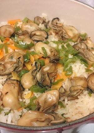 簡単♪ル・クルーゼで作る牡蠣の炊込みご飯-レシピのメイン写真