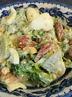 ぱくぱく食べれるブロッコリーサラダ-レシピのメイン写真