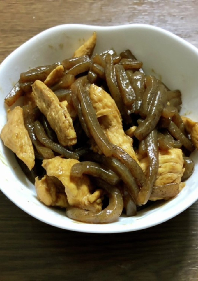 すき焼きのタレでむね肉とつきこんにゃく煮-レシピのメイン写真