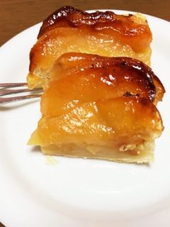 ル・クルーゼ タルトタタン型 ル・クルーゼでタルト・タタン ::: TAECOISE.COM :::