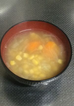 玉ねぎとコーンのコンソメスープ-レシピのメイン写真