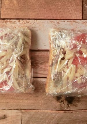 サバとトマトの冷凍チーズトースト-レシピのメイン写真