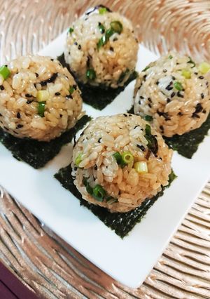 ★大人のオリーブわさびおにぎり★-レシピのメイン写真