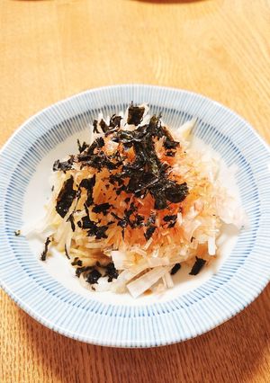 旬の冬大根で千切りサラダ-レシピのメイン写真