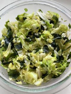 キャベツとわかめのナムル風サラダ-レシピのメイン写真