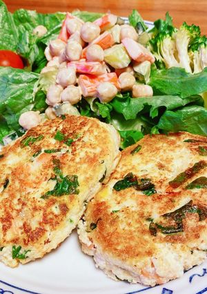 鮭豆腐ハンバーグ おろし大根ゆず仕立て-レシピのメイン写真